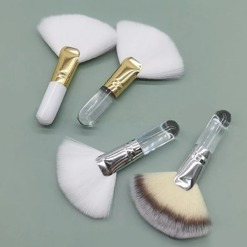

Mini Fan Makeup Brushes Facial Powder Foundation Blusher Concealer Brush Cosmetic Tools Synthetic Fiber Fan Brushes