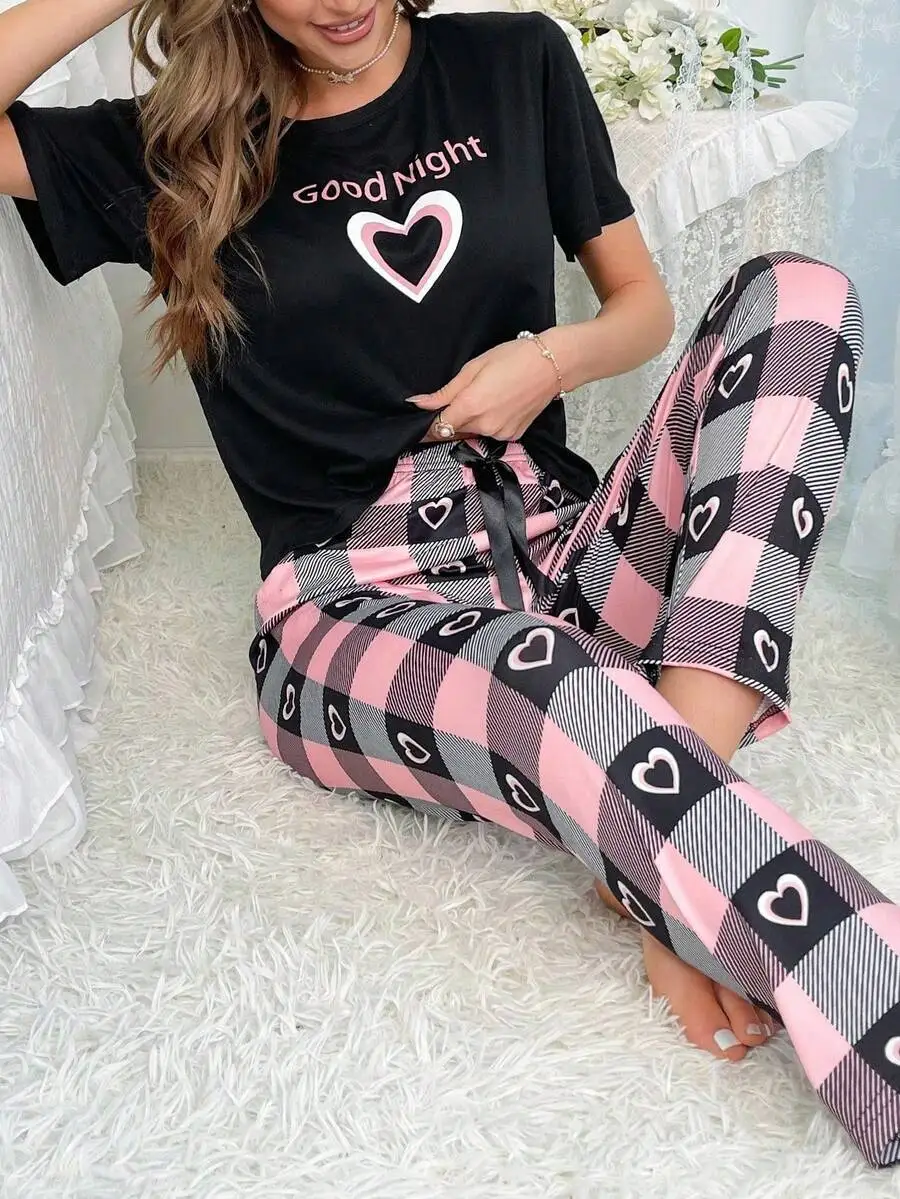 

Good Night Heart Graphic Tee And Plaid Print Pajama Set For Women