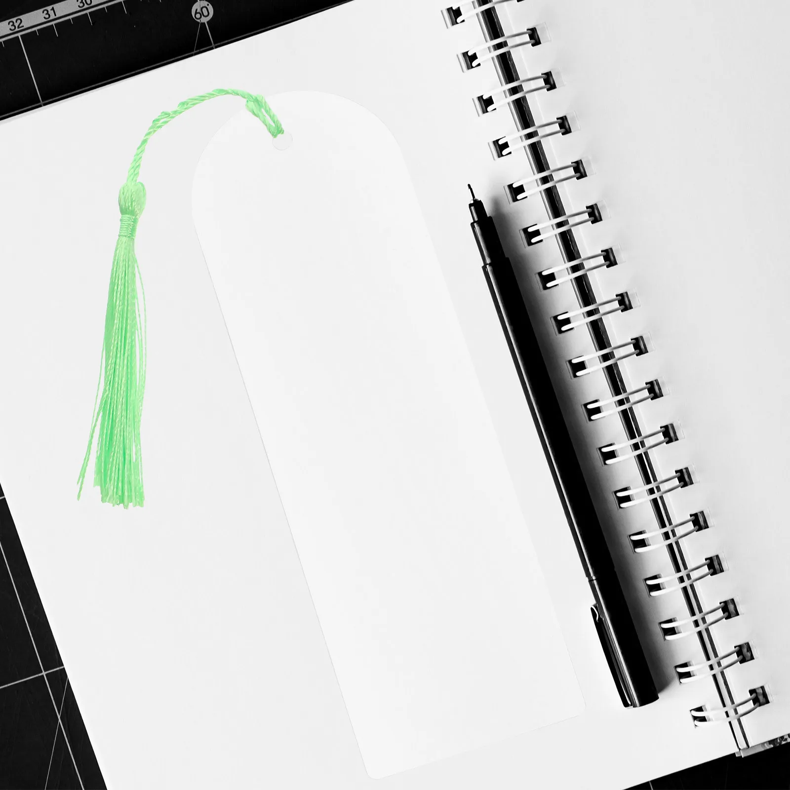 1Set Pembatas Buku Akrilik Kosong Transparan Alat Pembaca Penanda Halaman Ide Hadiah Pembatas Buku Akrilik Kosong