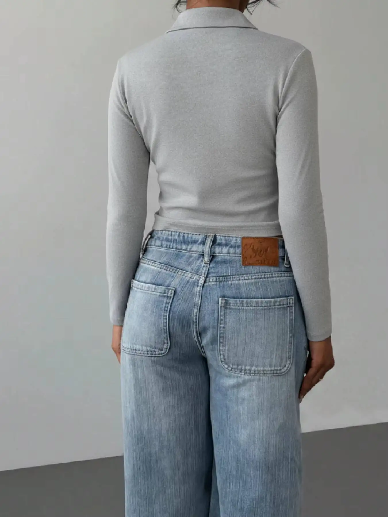 Spring Summer Women's Crop Polo Top Light Gray Polo Collar Half-Zip Long Sleeve Waffle Slim Chic Daily Casual Top