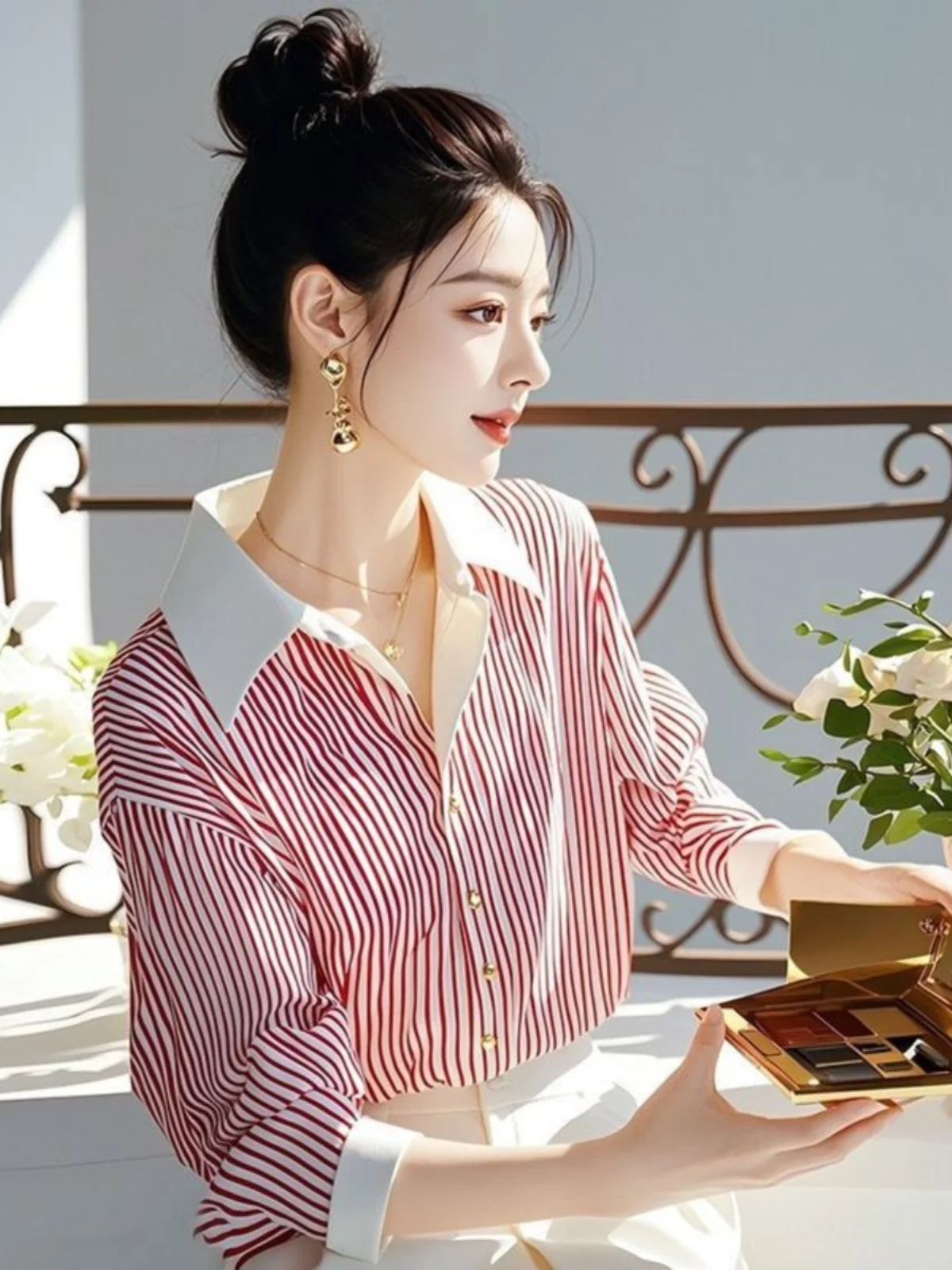 

Ele Red Striped irt Long Sve Корейский Sle Faionable Высококачественный женский деловой повседневный материал irt из полиэстера