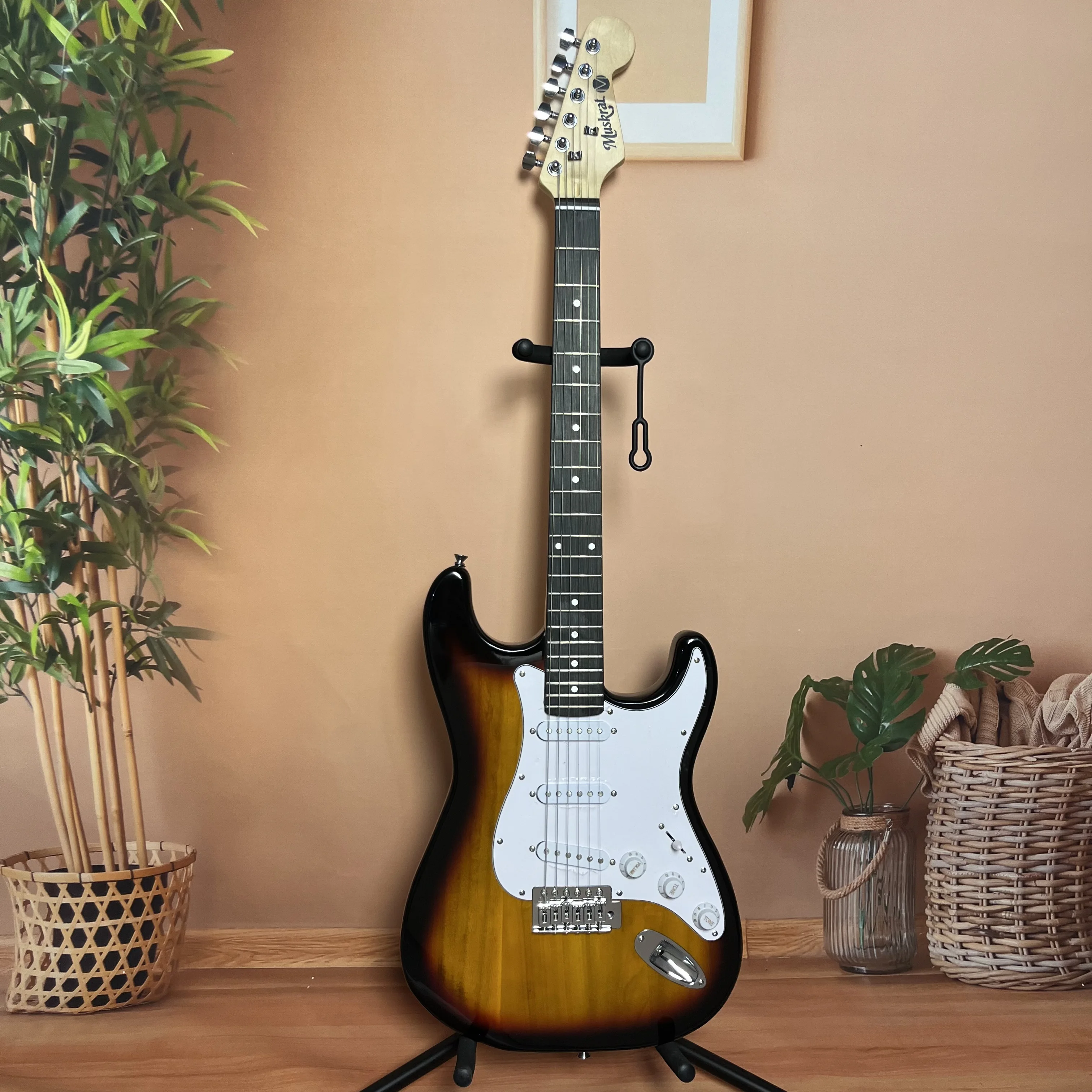 Электрогитара на заводе ST Paulownia, деревянный корпус, легкий теплый цвет Sunburst для начинающих