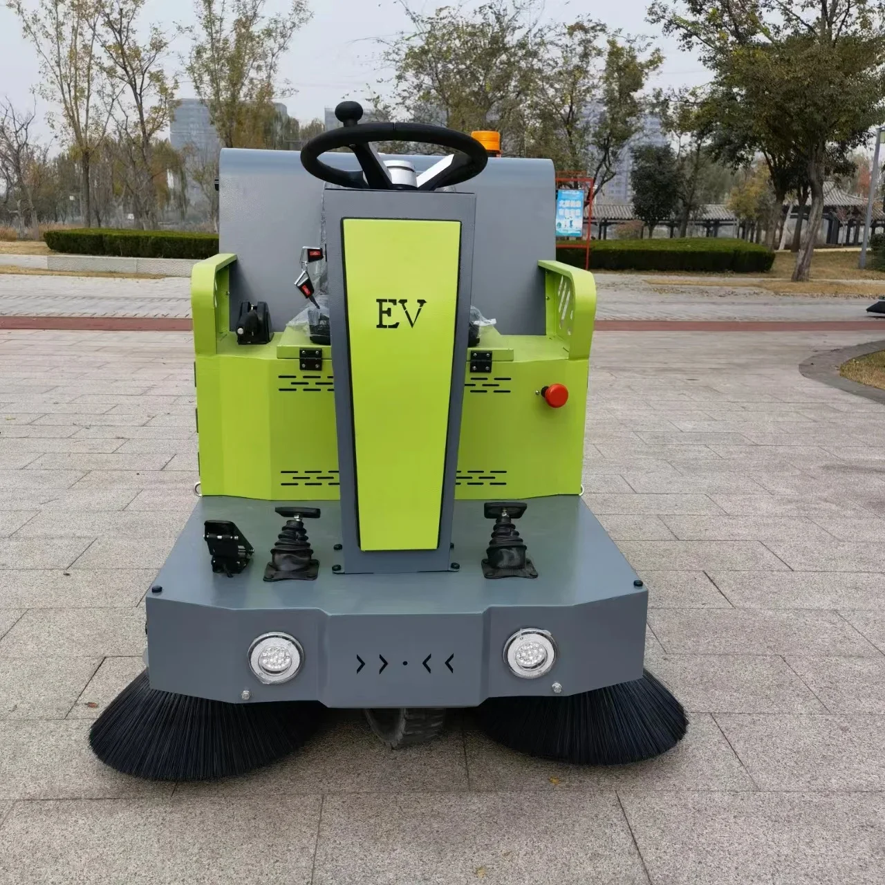 Powerful 48V Electric Ride-On Sweeper for Outdoor Floors with Wide Cleaning Path and Strong Vacuum Motor