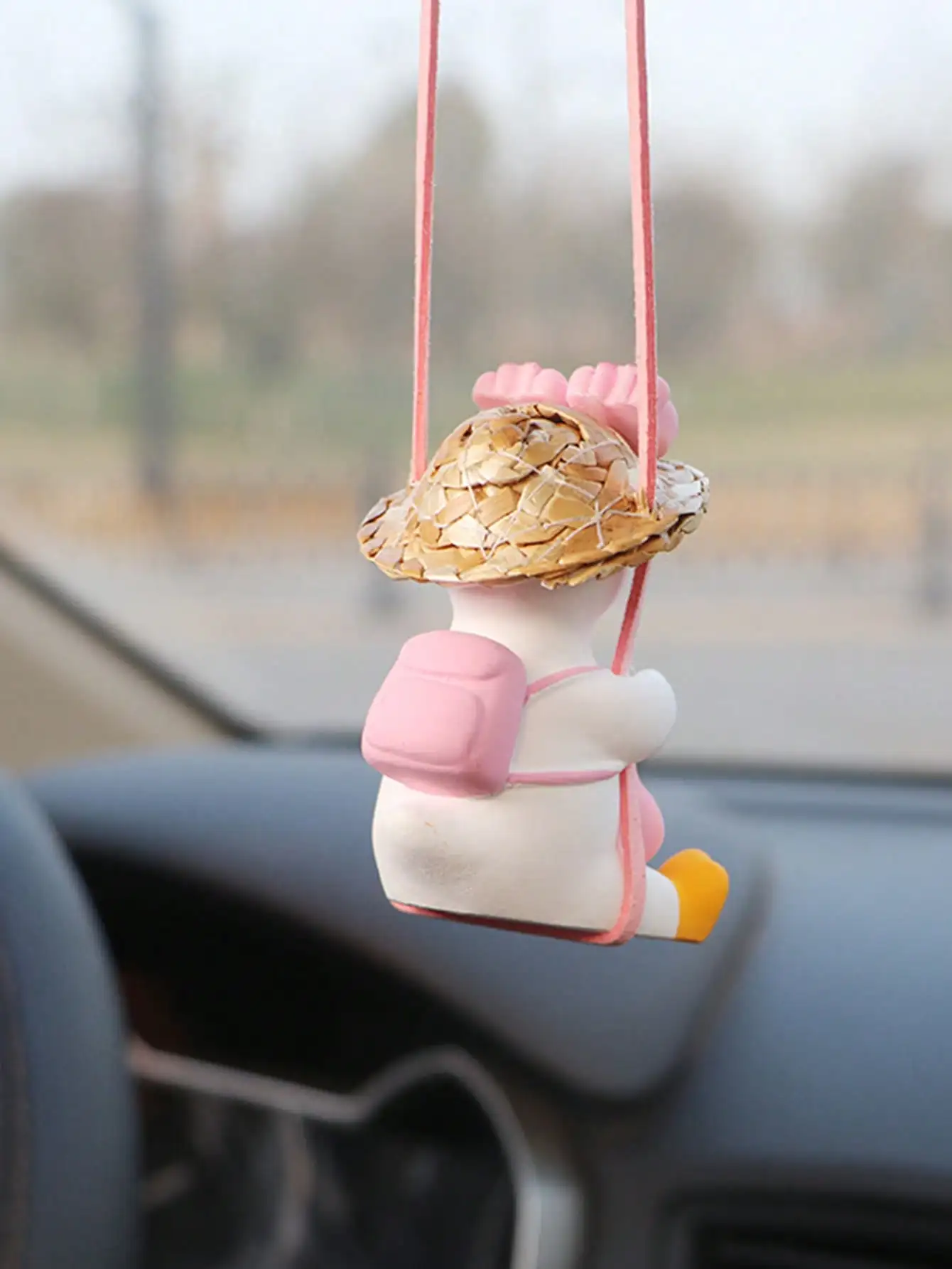 1pc Cute Car Charm Hanging Ornament - Cool Swinging Duck Car Accessories for Teens Auto Accessories