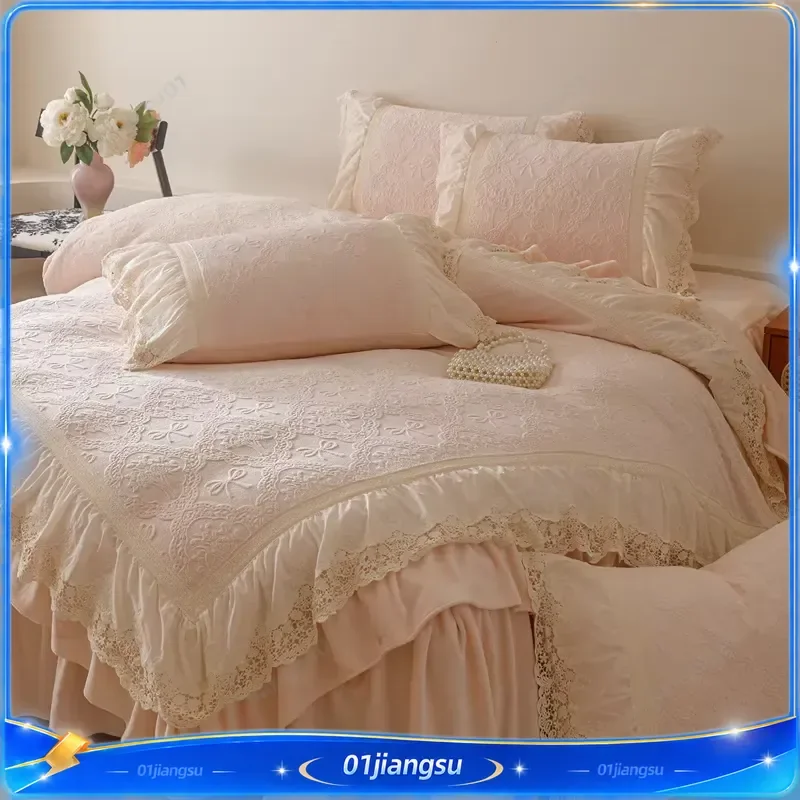 Vintage French Double Layer Lace Ruffles Winter Velvet Bedding Set Plush Carved Duvet Cover Bed Skirt Pillowcases 4Pcs Luxury
