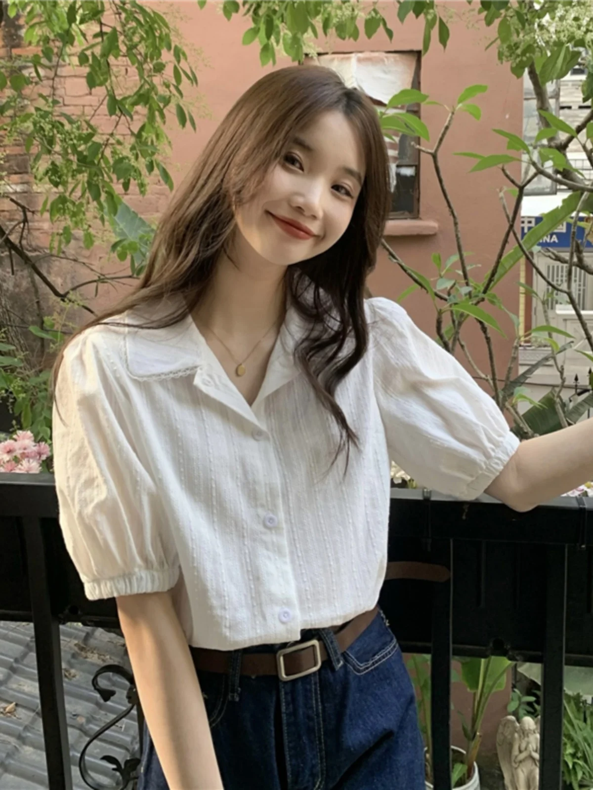 Chic White Bubble Sve irt Women's Vintage Design Sensation Lace Trim Doll Collar Ele ort Sve Top Korean Sle