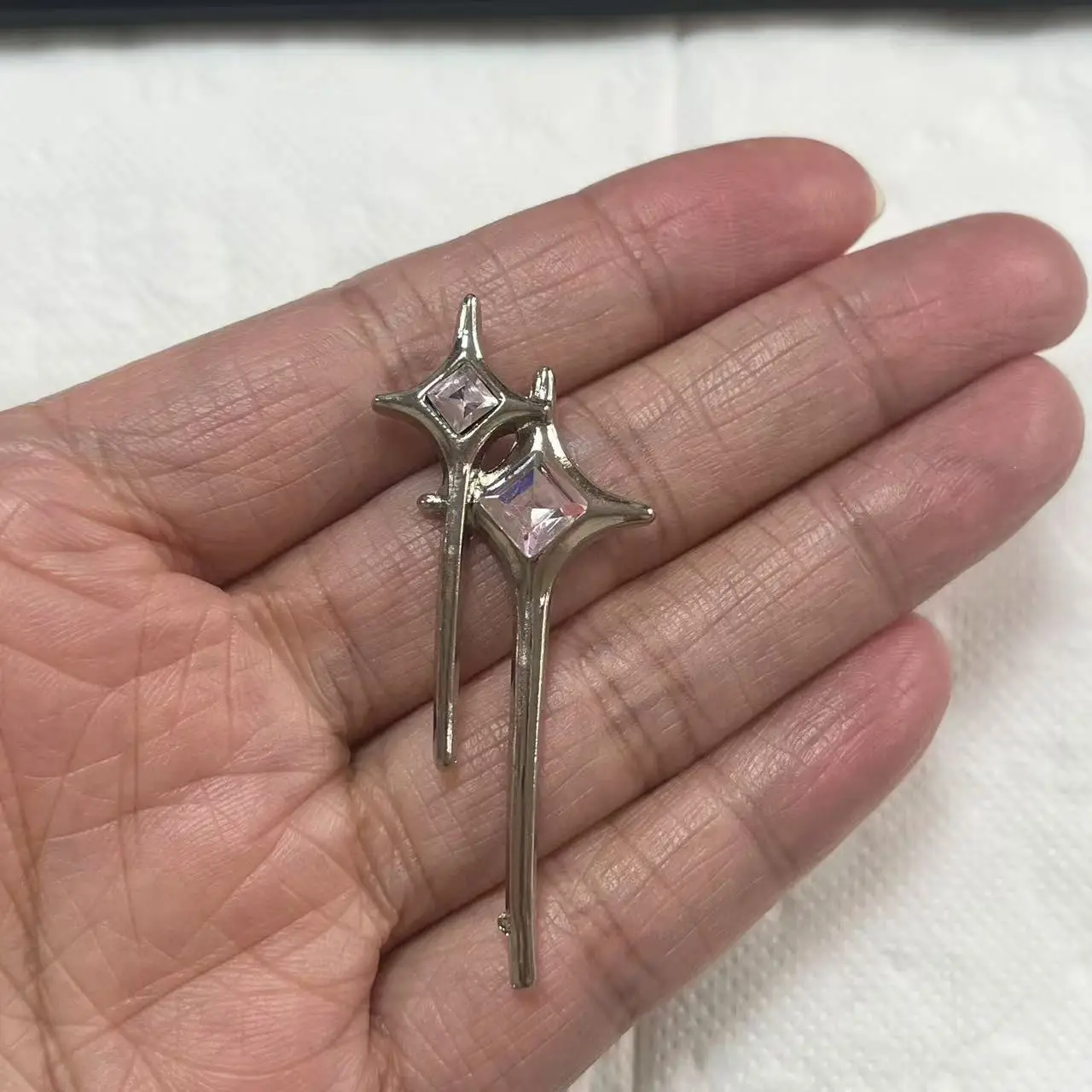 2Pcs Glittering Metal Pink Lollipop With Rhinestone Perfume Bottle Love Chain Five Color Astral Junk Phone Case Mirror Sunglass