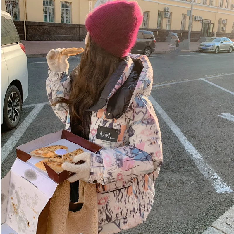90 Graffiti Hooded Down Jacket Women's Winter 2025 New Loose Casual Personalized Fashion Versatile Thick Bread Coat