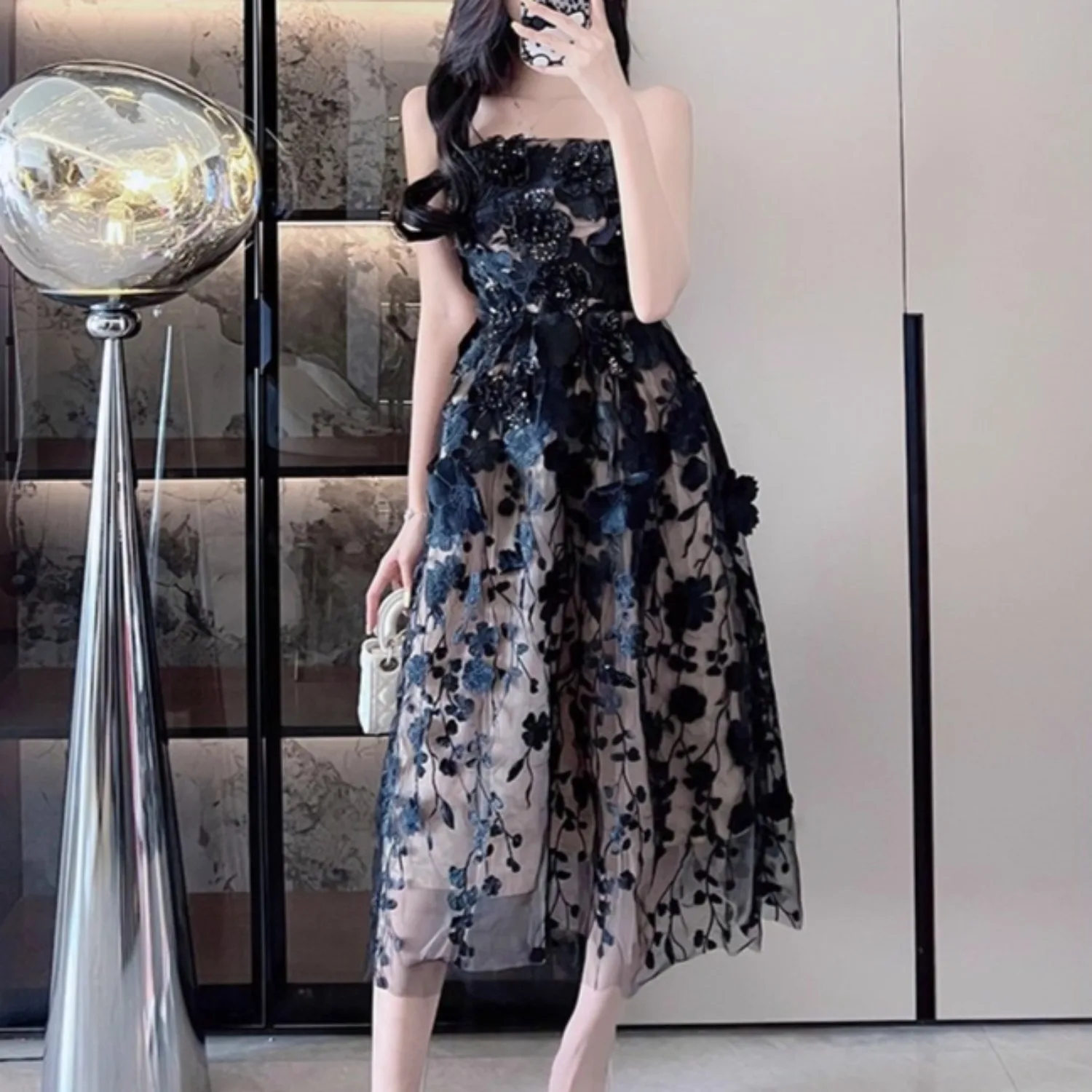 Vestido negro de malla con bordado Floral para mujer, Vestidos sin mangas para fiesta de vacaciones de verano, ropa de calle ajustada, ropa de fiesta para mujer