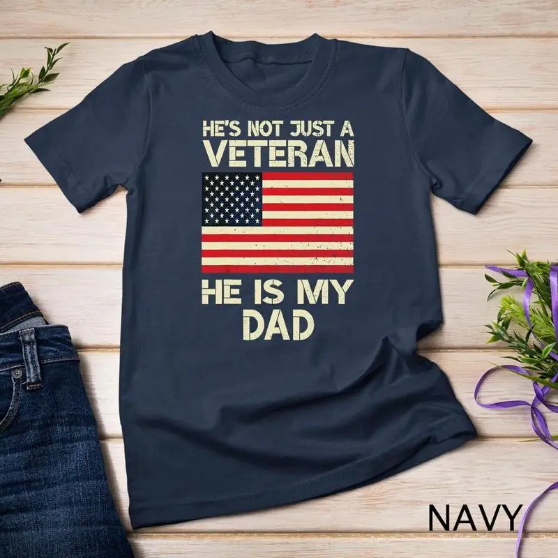 VETERAN He Is My DAD Американский флаг День ветеранов Подарочная футболка Футболка унисекс