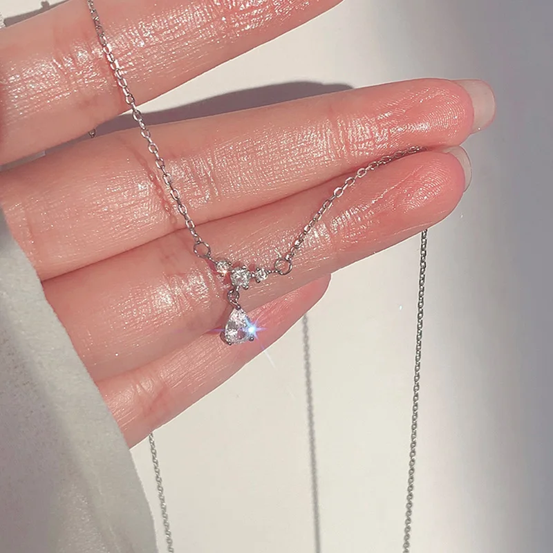 New Fashion Zircon Water Drop Pendant Necklace For Women Charm Summer Clavicle Chain Wedding Chokers Charms Jewelry 2023