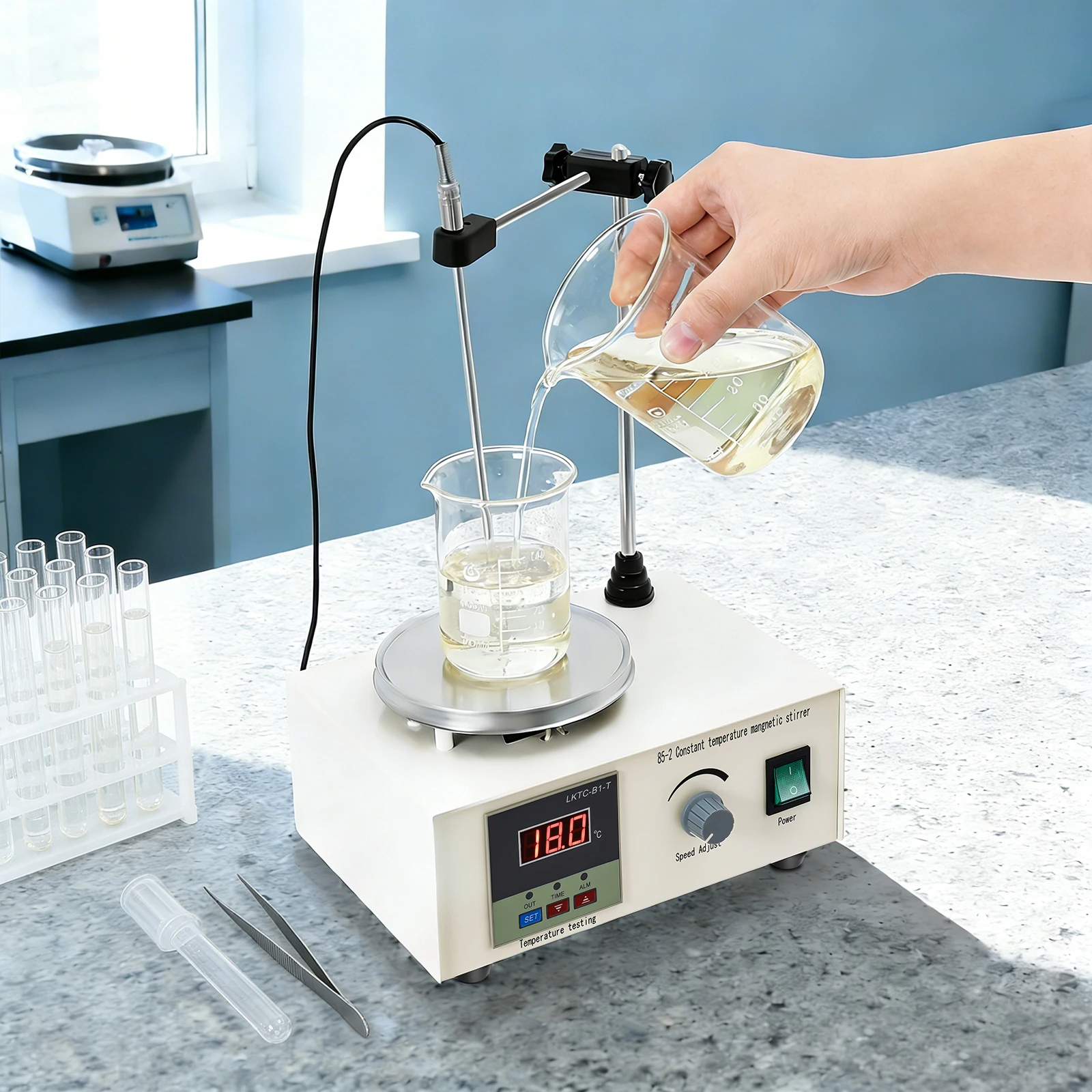 

Digital Magnetic Stirrer, 2000ML Lab Stirrer 250W 2000 RPM, Magnetic Mixer with 5W Copper Motor, for Laboratory Use