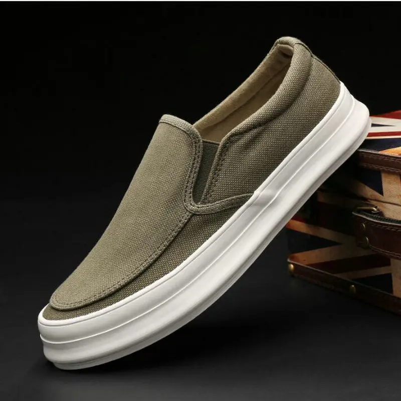 2023 New Men\'s Flat Loafers Driving Lazy Slip on Canvas Shoes Canvas Men Breathable Casual Driving Shoes