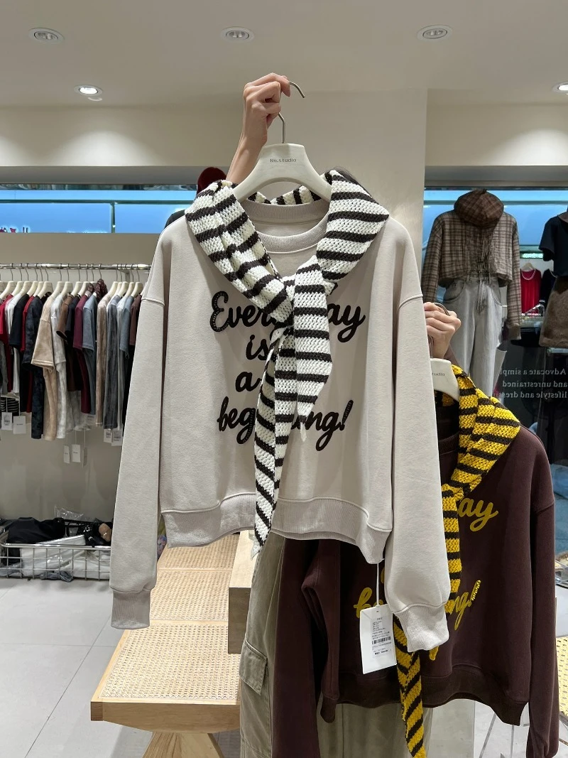 2025 Autumn Winter Women's Crew Neck Sweatshirt With Shawl European Style Letter Embroidery Unique Beautiful Youthful Short Coat