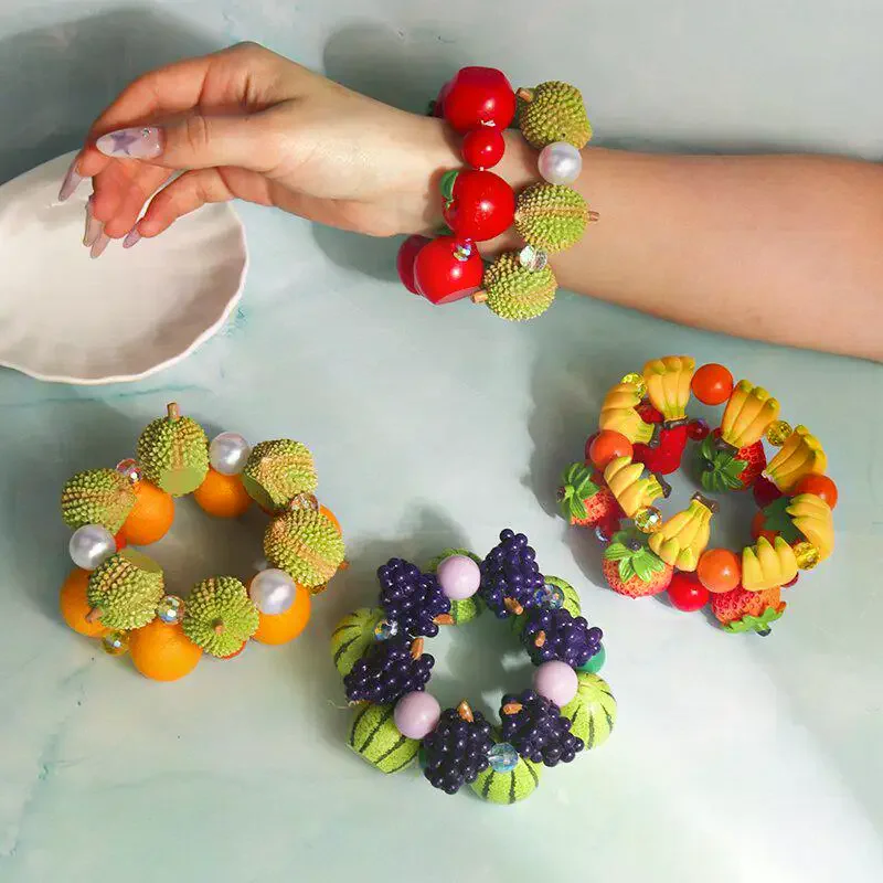 Cute 3D Simulation Resin Fruit Charm Bracelet With Faux Pearl Rhinestone Details For Summer Beach Vacation Daily Wear Parties