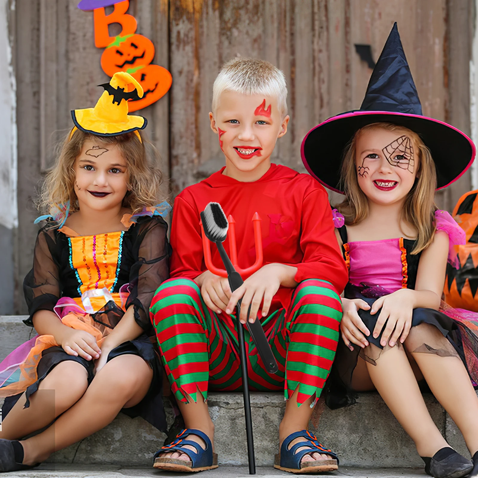 

1pc Giant Toothbrush Prop Bright Decorative For Halloween Cosplay Photo Shoot Selfie Prank Supplies Novelty Funny