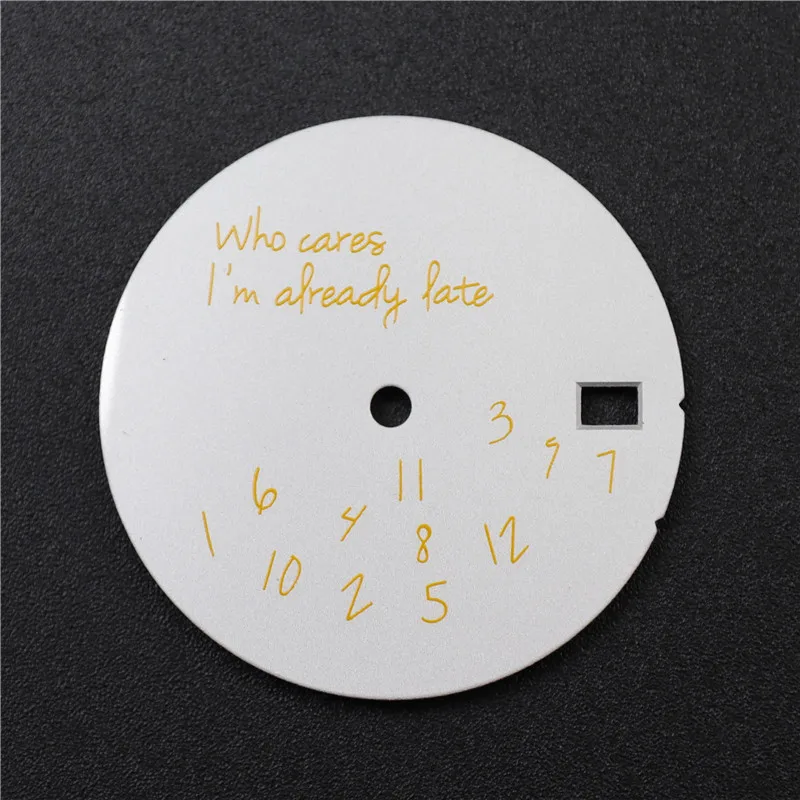 28.5 ملم أرقام بيضاء غير منتظمة قرص إنجليزي بدون إضاءة لمكونات ساعة الحركة NH35 NH36