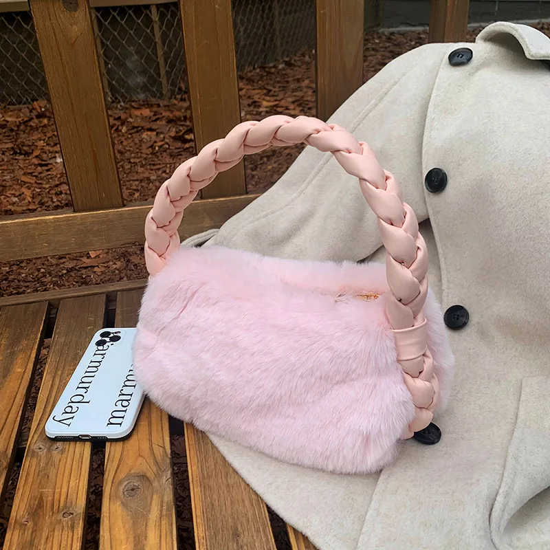 

Soft Faux Fur women Totes small Winter Fashion ladies Handbags and Purses Braided straps designer ladies Cloud Pack bag bolsa