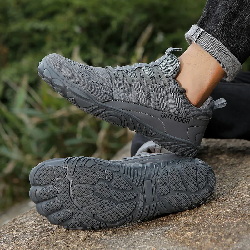 

Summer Hiking Shoes with Green Straps Breathable Lightweight and Fashionable Sports Shoes Outdoor Anti Slip Fitness Work Shoes