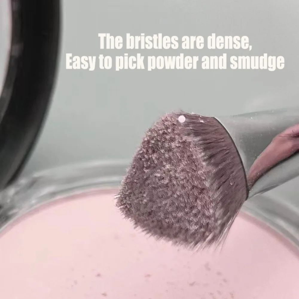 New Angled Triangle Makeup Brush Nose Contour Brighten Under Eye Highlighter Brush Foundation Brush Women