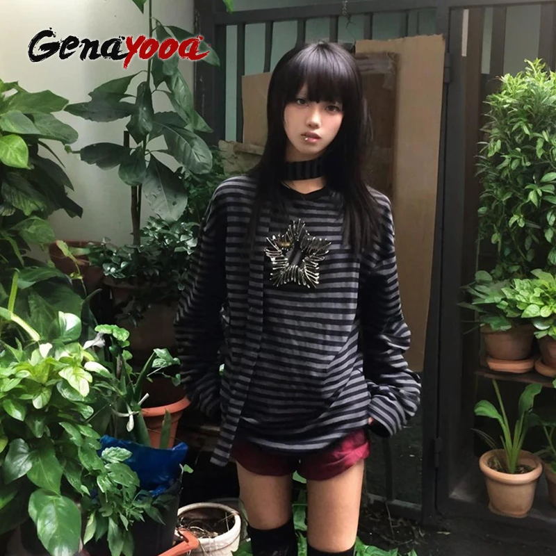 

Genayooa Gothic Vintage Print Tops Women Long Sleeve Striped T Shirt Y2k Japanese Star Tee Tops Aesthetic 2000s Grunge Tshirts