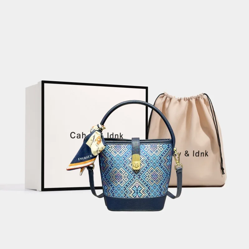 Leather Chinese style intangible cultural heritage Zhuangjin bag women's 2026 new high-end fashion niche versatile single should