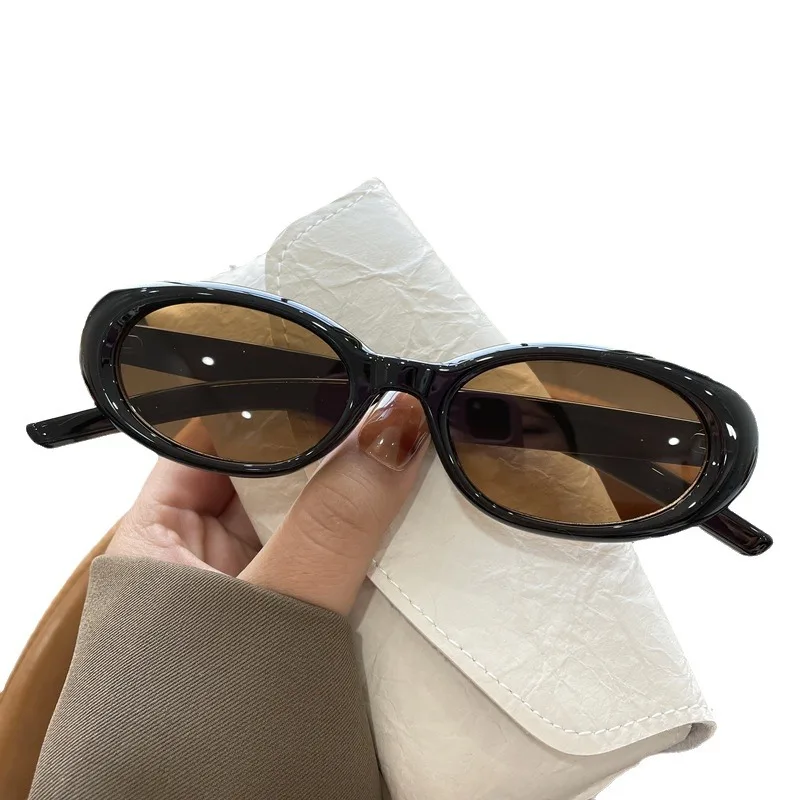 New Small Frame Oval Shape Sunglasses Women's Brand Designer Fashion Sun Glasses Lady Outdoor Leisure Eyewear UV400 Gafas De Sol