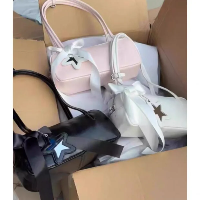 Koreańska torba pod pachą Damska torba na ramię Nowa moda Czarna tekstura Nisza Wypoczynek Wszechstronny trend damski Mała kwadratowa torba podręczna