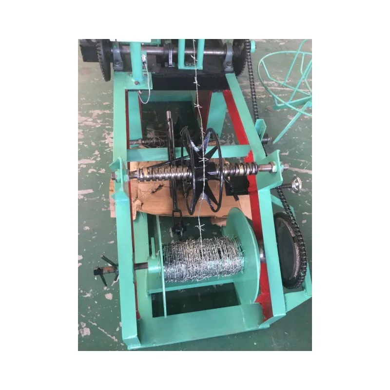 

Newly Design Automatic Metal Wire Razor Barbed Wire Mesh Fence Making Machine For Africa Market