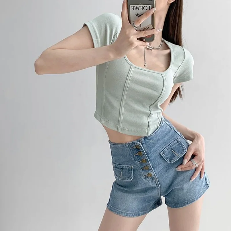 Mädchen-T-Shirt mit quadratischem Ausschnitt, Damen-T-Shirt mit Blumenmuster, strukturiertes Boning-Design, kurze Ärmel, dünne Kleidung für Damen, süßes Alltagsoberteil