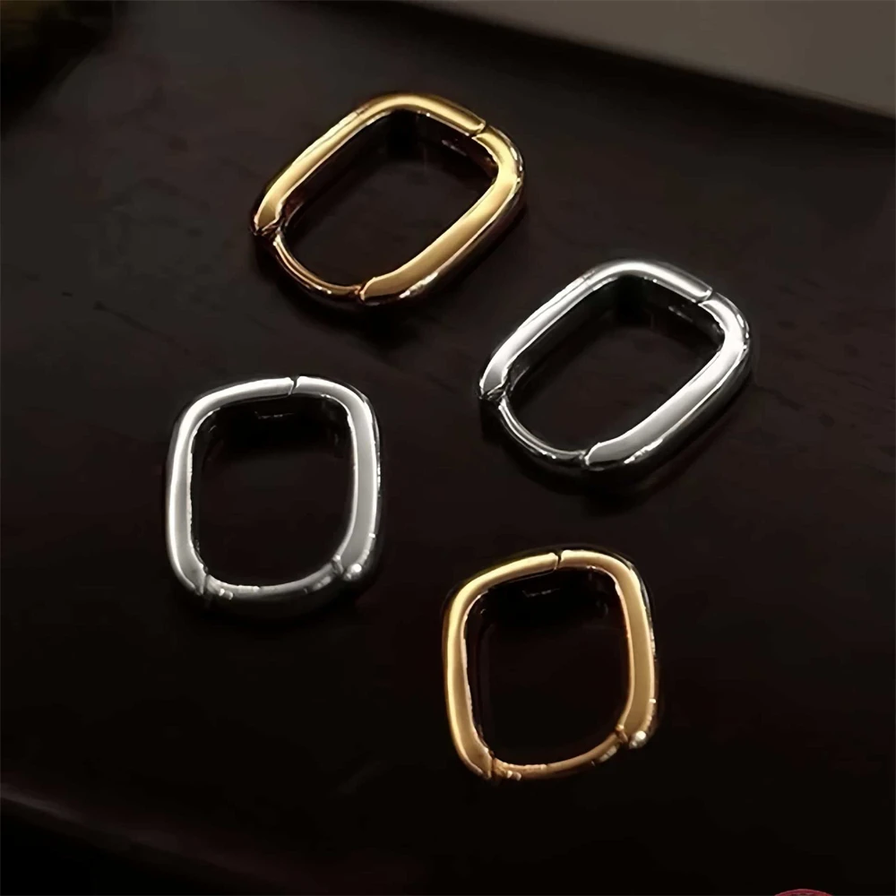 

S925 Sterling Silver 18K Gold-plated Oval Plain Huggie Earrings Women's Minimalist Retro Niche Hoops