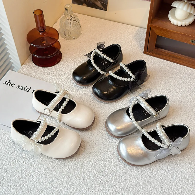 

Новые весенне-осенние кожаные туфли для девочек, модные универсальные туфли-принцессы с кружевной отделкой, мягкая подошва, нескользящие, для танцев