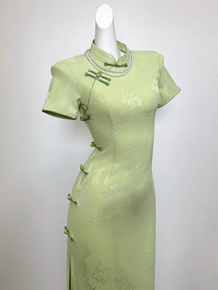 

Новая китайская молодежная версия: тонкая, дышащая, летняя, модная, средней длины, из полиэфирного волокна.