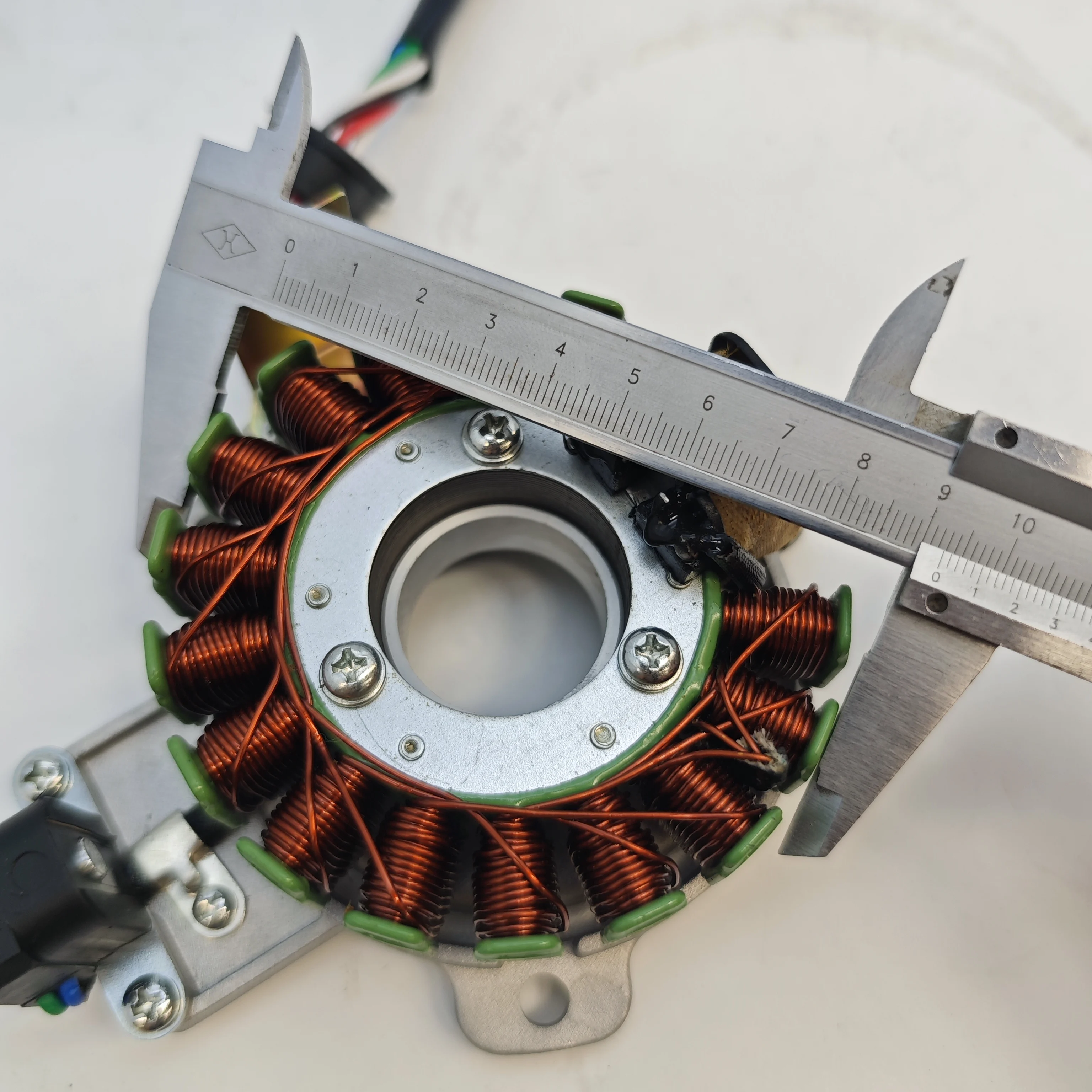 250 JS250 Stator Magneto 16 Kumparan untuk Jianshe 250cc JS250 250 Loncin Bashan 250CC ATV Quad Bagian