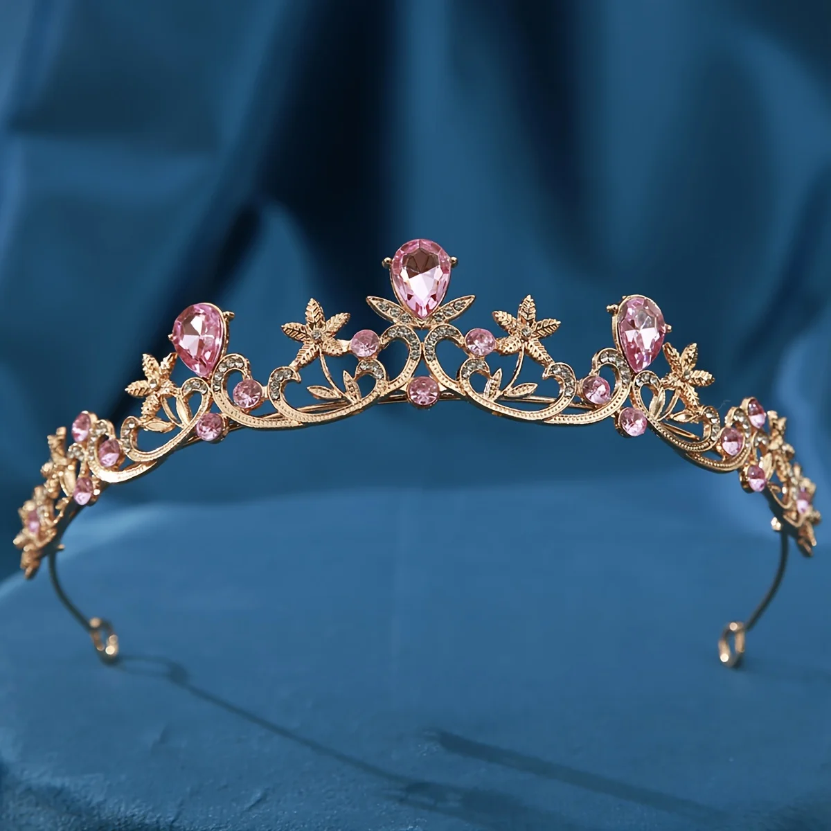 1pc Multicolor Fashion Artificial Crown, Bohemian Fairy Style Floral Bridal Tiara for Women's Birthdays, Parties, Weddings image 4