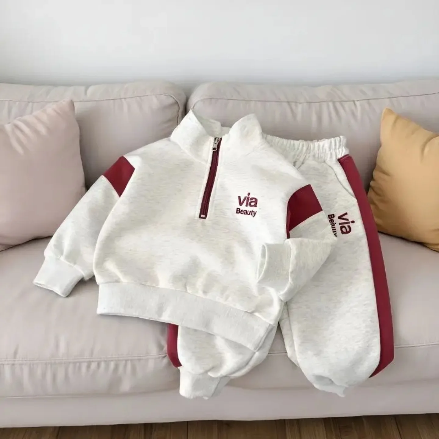 Thumbnail 3 - #14 Casual Zip Jackets Comparison Guide