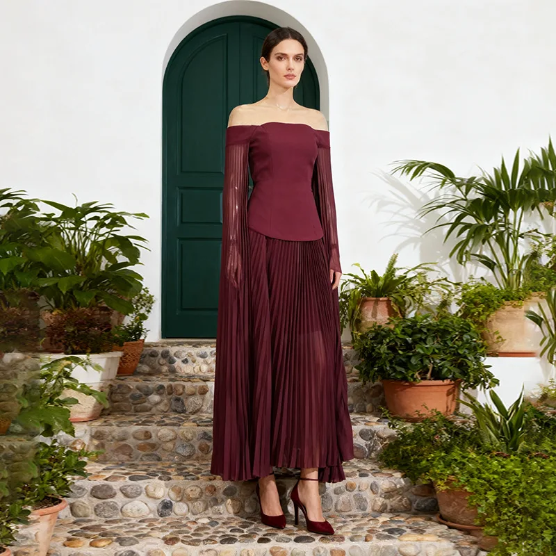 

Socialite Style Two-Piece Set2025Summer New Off-Shoulder Pleated Ribbon Top and Pleated Skirt Set for Women