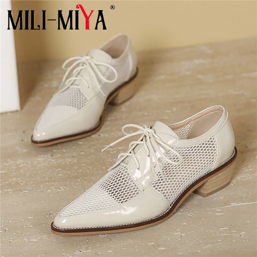 

Женские туфли-лодочки из бычьей кожи и сетчатой ткани, с острым носком