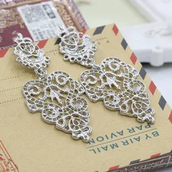 Hollow Out Geometric Pattern Color Earrings For Women Fashion Temperament Simple Delicate Retro Jewelry Ear Accessories