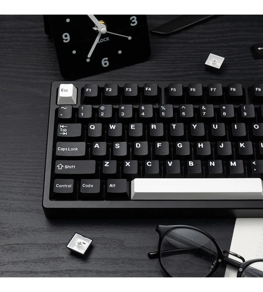 Black/white keycap PBT two-color customized original factory-adapted Wooting and other mechanical keyboards