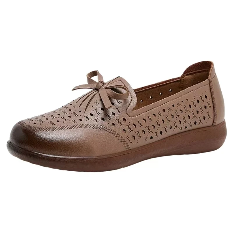 

Spring Summer Women's New Leather Hollow Out Flat Sole Shoes Soft Sole Non Slip Shallow Slip On Middle-Aged And Elderly Shoes