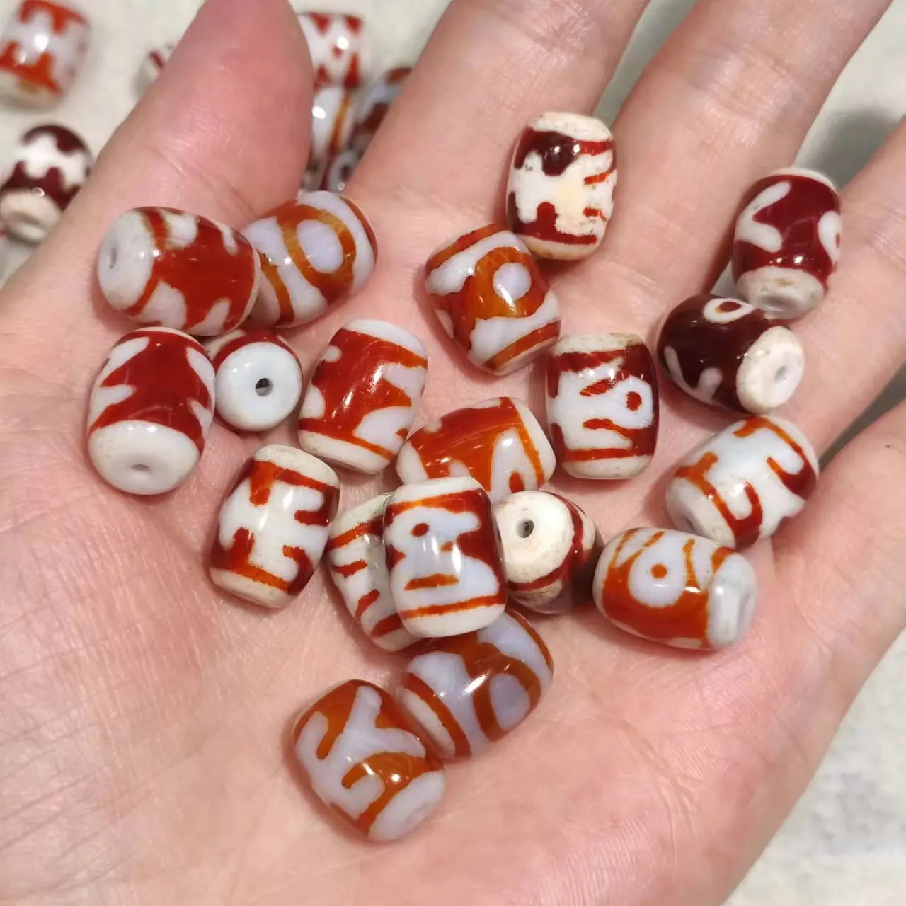 100pcs/lot natural multi-pattern old agate dzi wholesale red 14mm Weathering lines DIY necklace bracelet jewelry Handmade beads