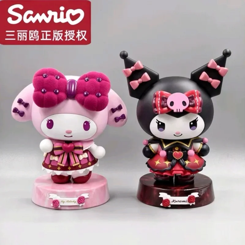 Nuevas y genuinas Sanrio Family Dancer Series Kuromi & My Melody Anime figuras de acción Kawaii colección de muñecos modelo juguetes niños regalo de Navidad