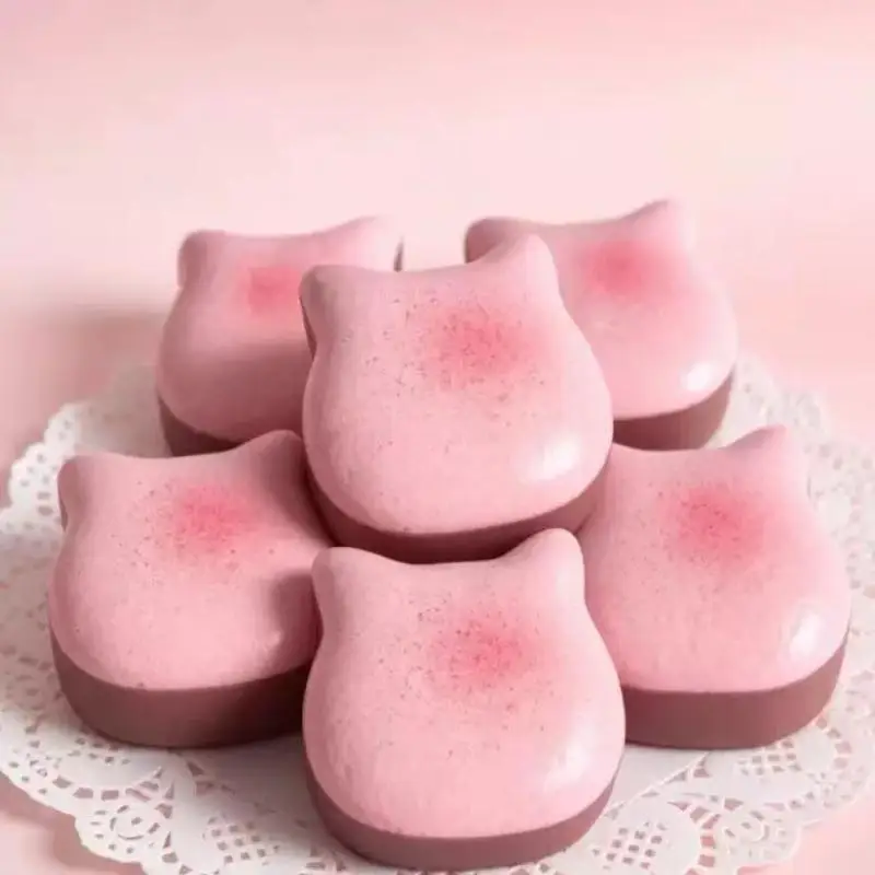 Soft PU Cat Bread Slow Rising Toy Kawaii Squishy Stress Relief Sensory Toy for Holiday Goodie Bag Fillers