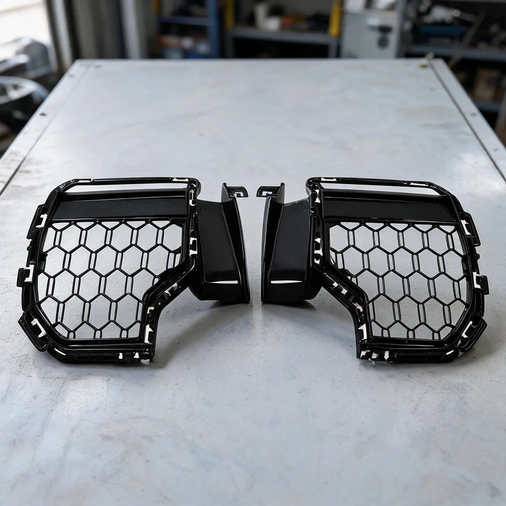 Front Lower Side Bumper Grille Pair for BMW X5 G05 2019 to 2023 ABS Material OEM Specification Part 51118069209