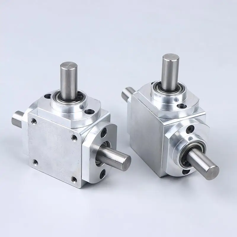 1:1 Transmission Gearbox 8MM 20T Commutator Right Angle Spiral Bevel Gear Reduction Gearbox