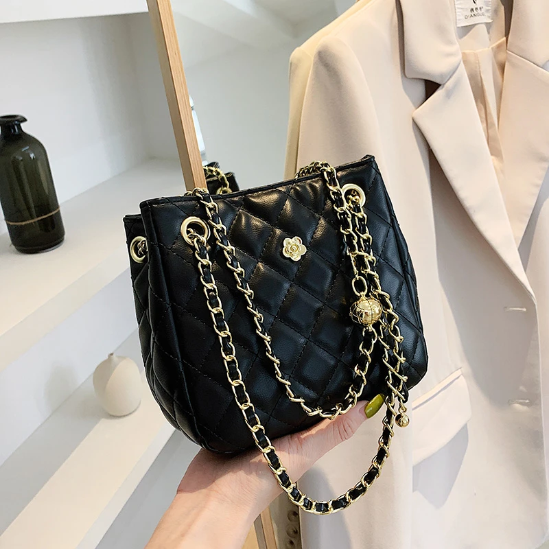 

​​Discreet Essential Female Bag Handbag Compact Clutch Bag Quiet Luxury For Understated Women​​