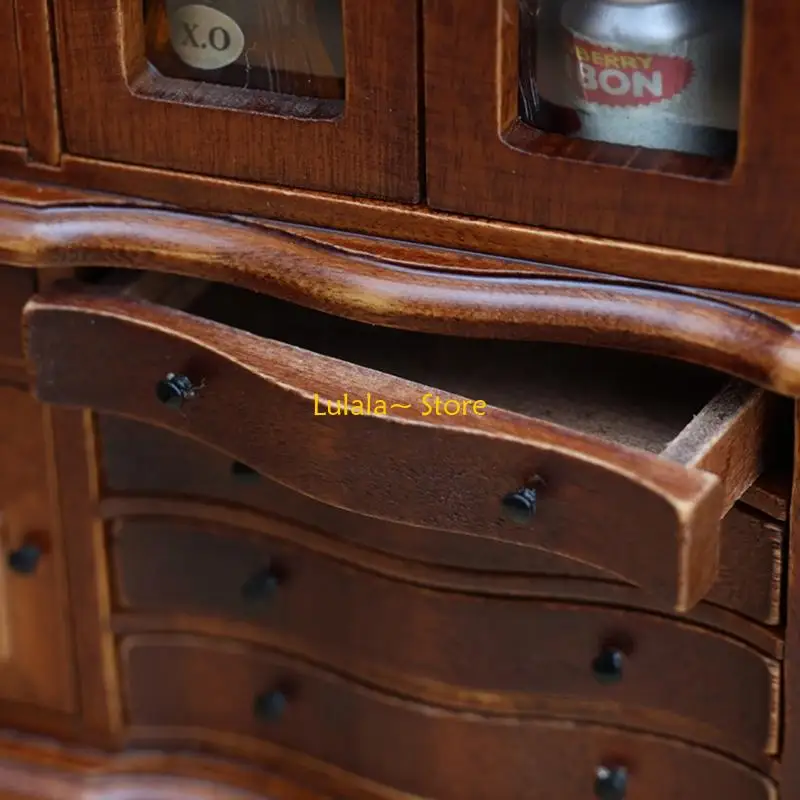 y4qa 1/12 مقياس الخزانة الخشبية المصغرة الجانبية الخزانة للدمى الأثاث نموذج الديكور مع النظرات الواقعية لعرض المشهد