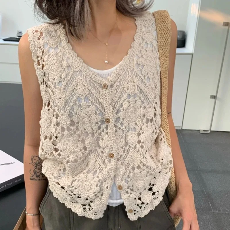 Embroidered Floral Crochet Vest for Women Hollow-out Open Knit Sleeveless Cardigan Boho Summer Festival Outfit