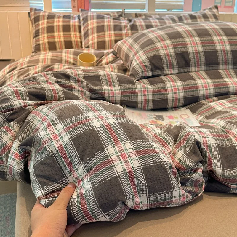 

Новый осенне-зимний корейский комплект из четырех предметов с цветочным комфортным принтом, однотонный комплект из двух предметов для студенческой кровати